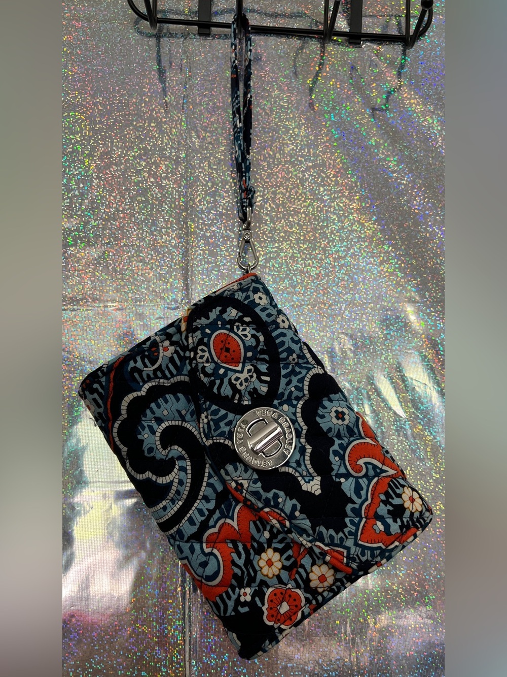 Vera Bradley Navy Blue Medallion Print Turn Lock Wristlet Wallet Quilted Clutch